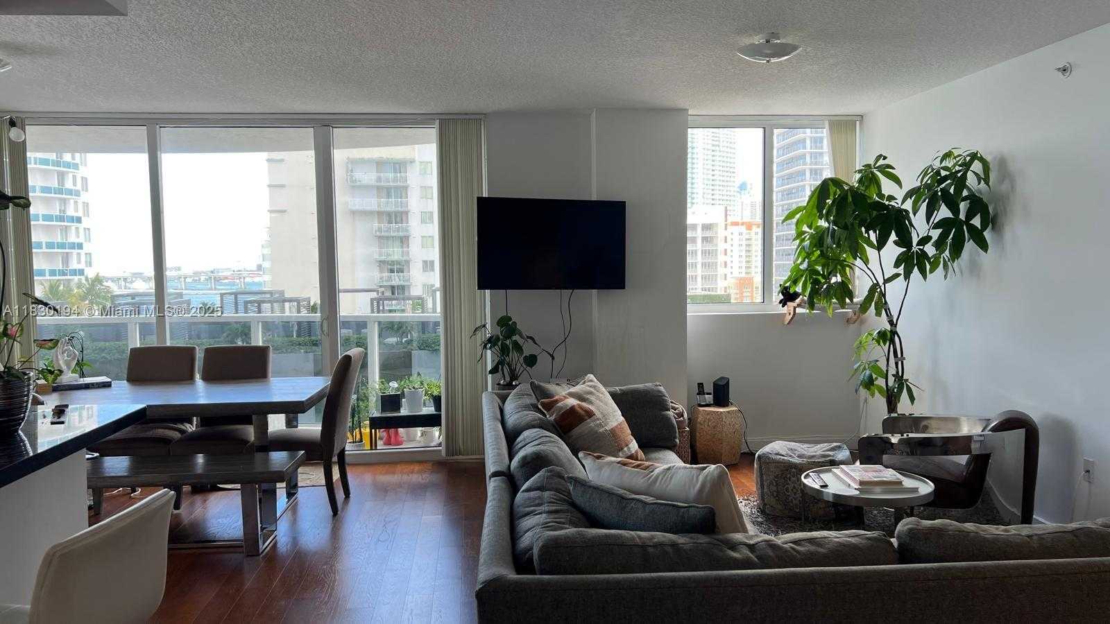Small Image of 601 NORTH EAST 23 ST #1103, Miami Number 8