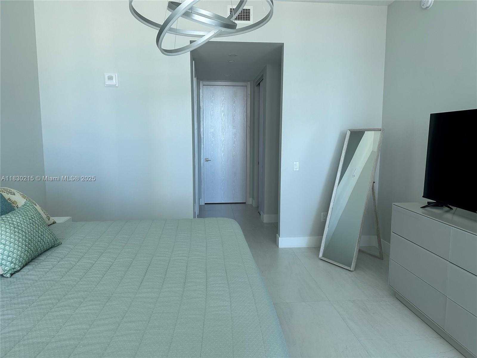 Small Image of 17550 COLLINS AVE #703, Sunny Isles Beach Number 18