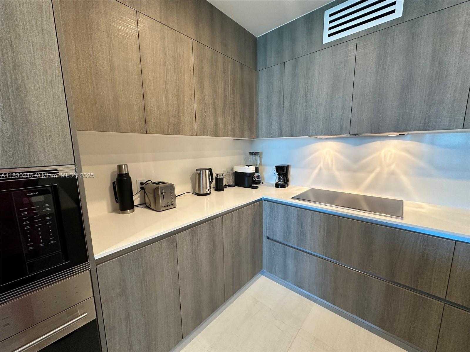 Small Image of 17550 COLLINS AVE #703, Sunny Isles Beach Number 3