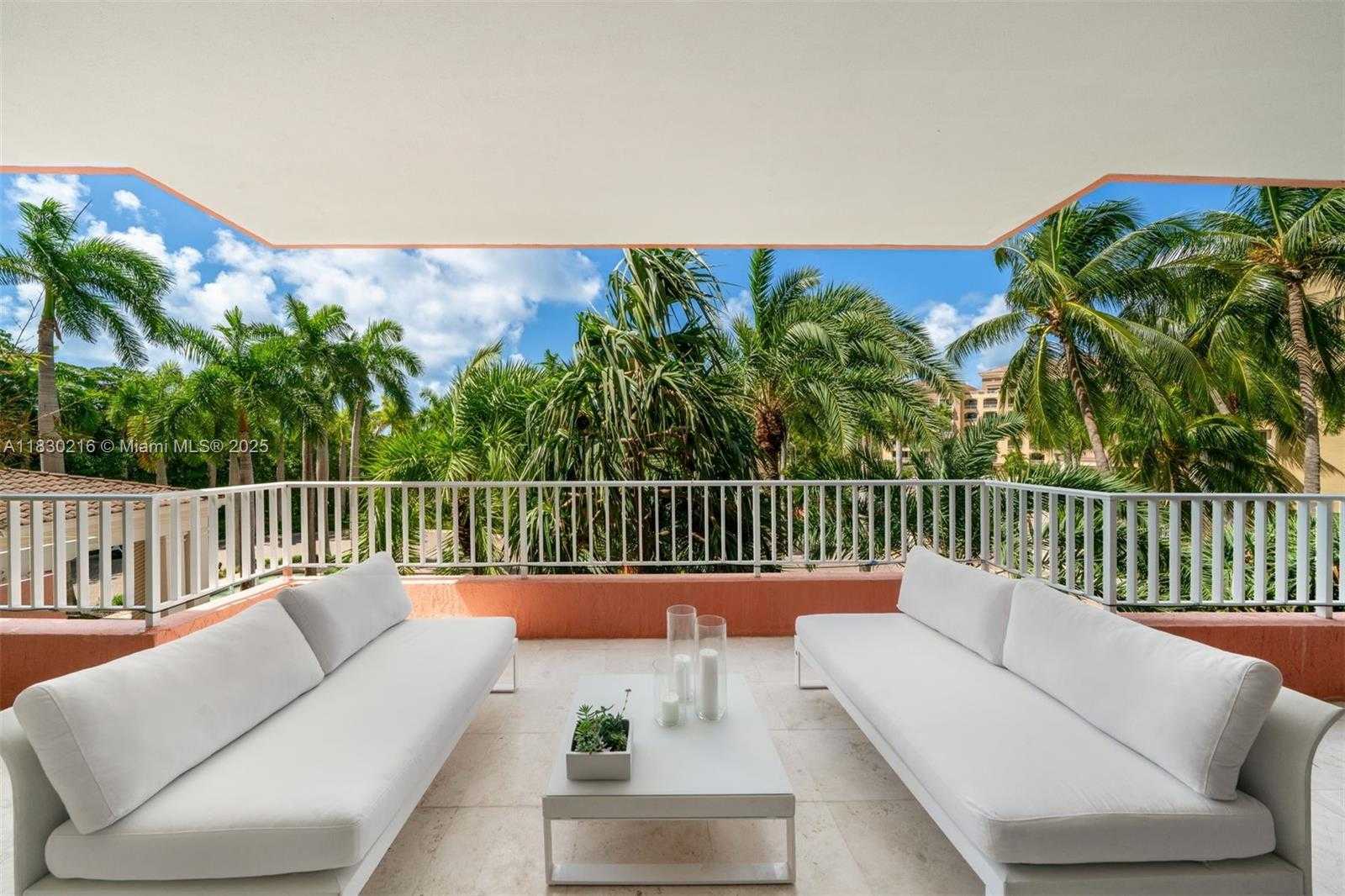 Small Image of 789 CRANDON BLVD #305, Key Biscayne Number 29