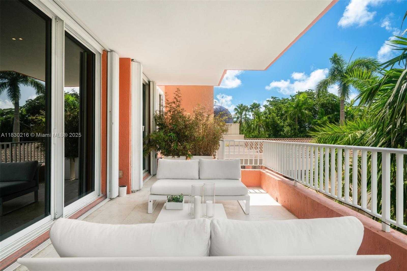 Small Image of 789 CRANDON BLVD #305, Key Biscayne Number 31