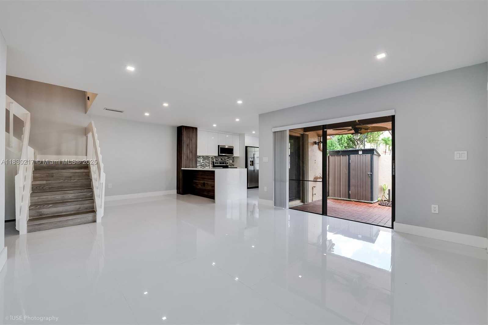 Small Image of 11221 SOUTH WEST 132ND CT W, Miami Number 4