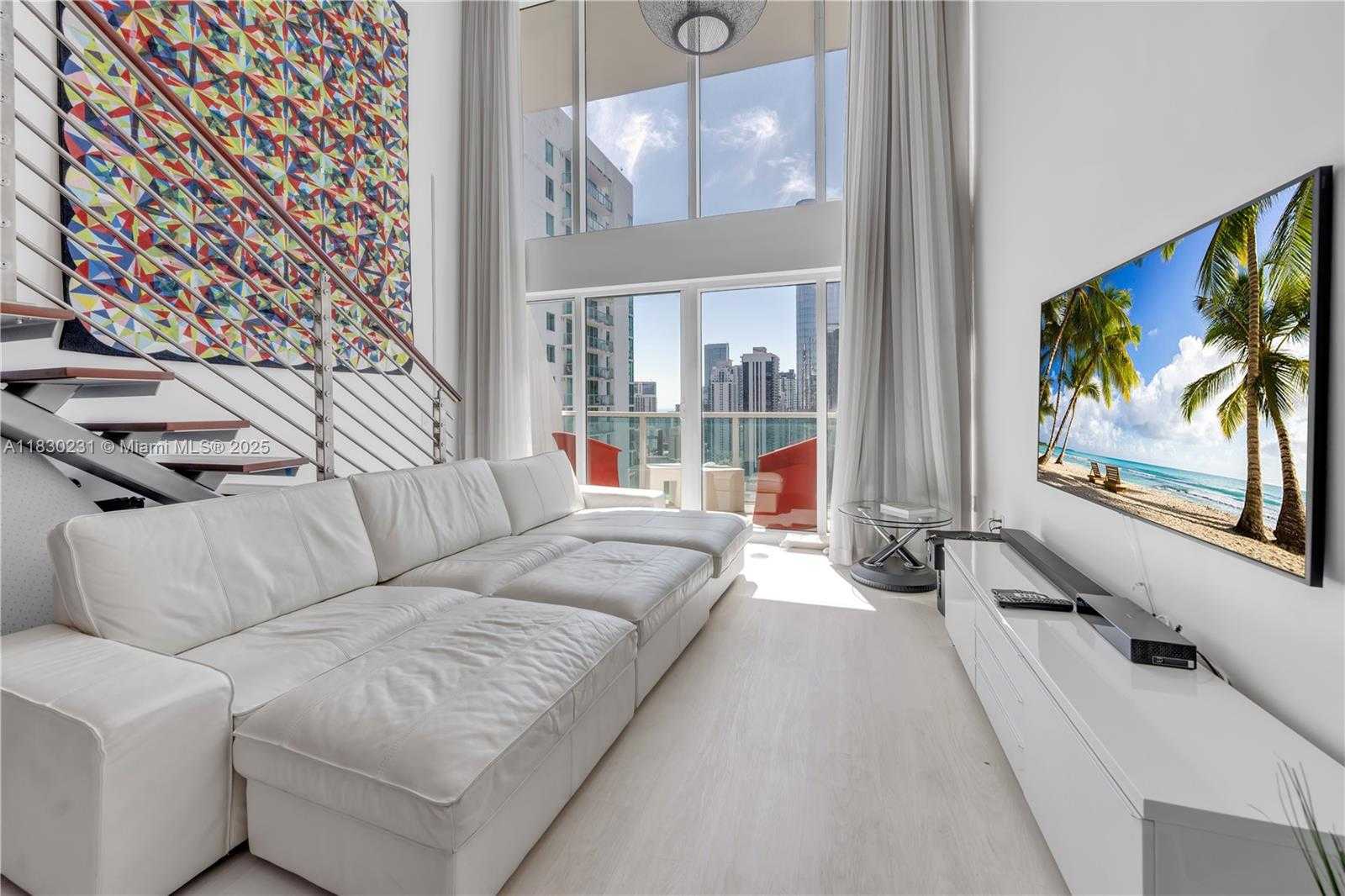Small Image of 41 SOUTH EAST 5TH ST #2004, Miami Number 2