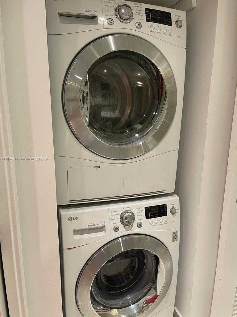 Imagen de Pequeño Objeto