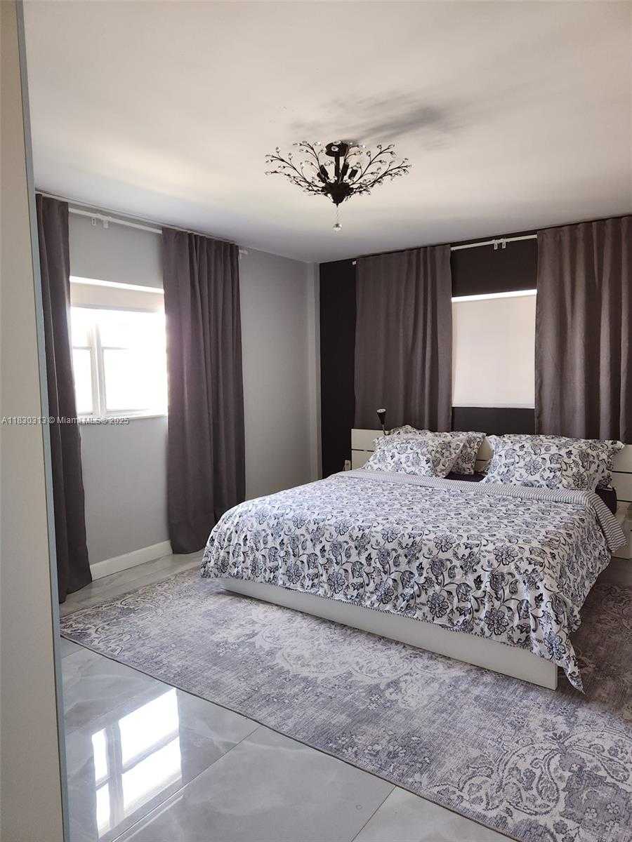Small Image of 1075 92ND ST #405, Bay Harbor Islands Number 19
