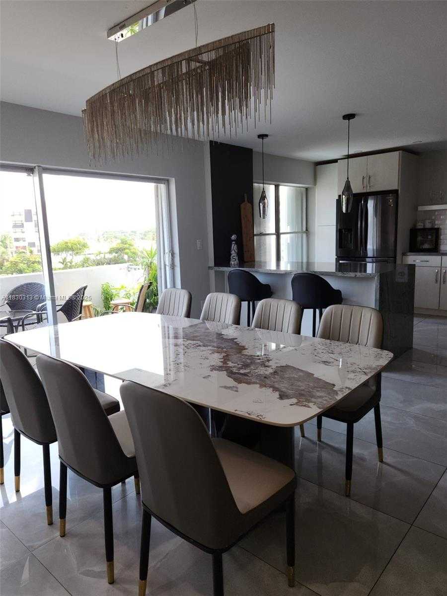 Small Image of 1075 92ND ST #405, Bay Harbor Islands Number 25