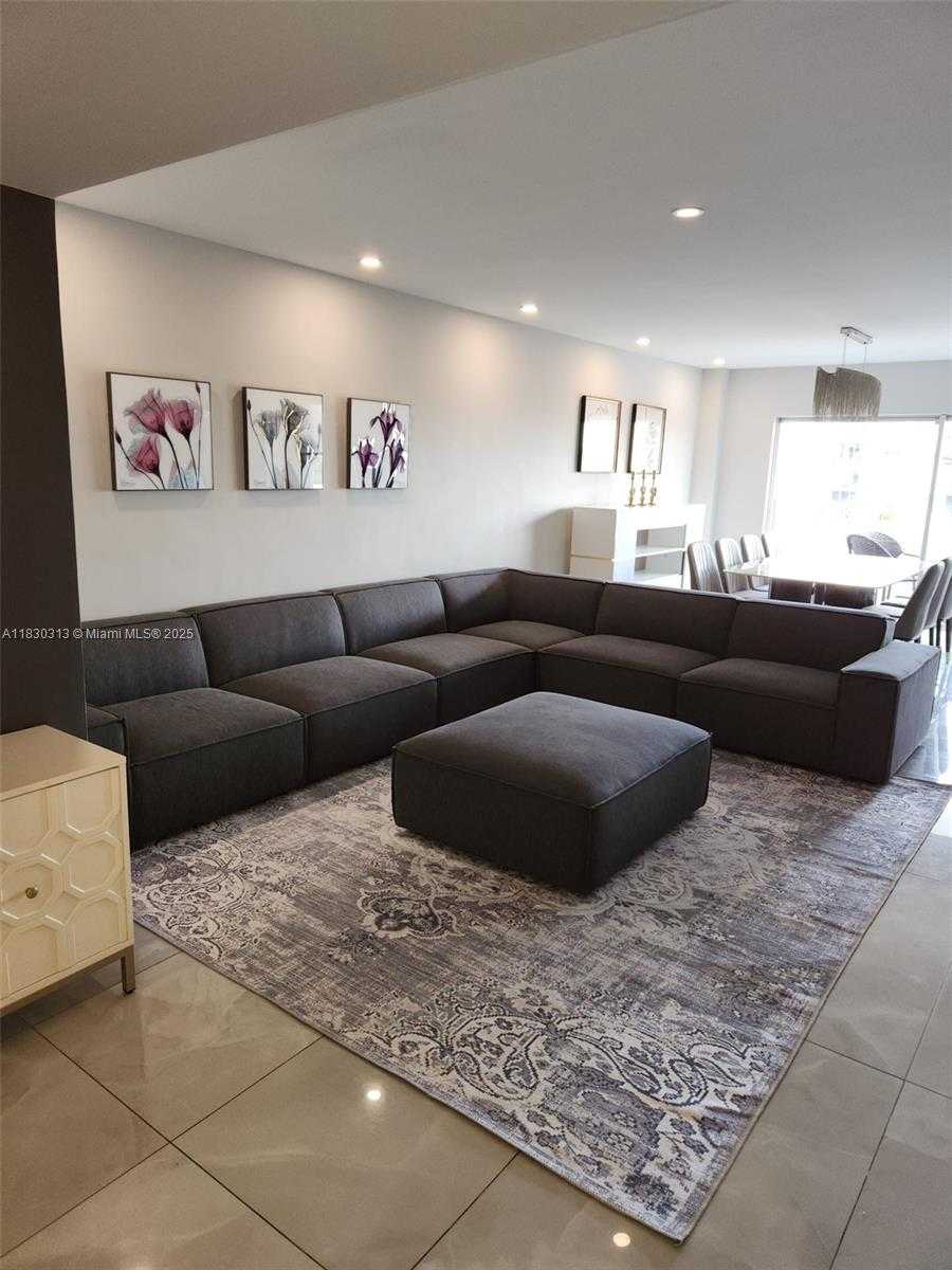 Small Image of 1075 92ND ST #405, Bay Harbor Islands Number 28