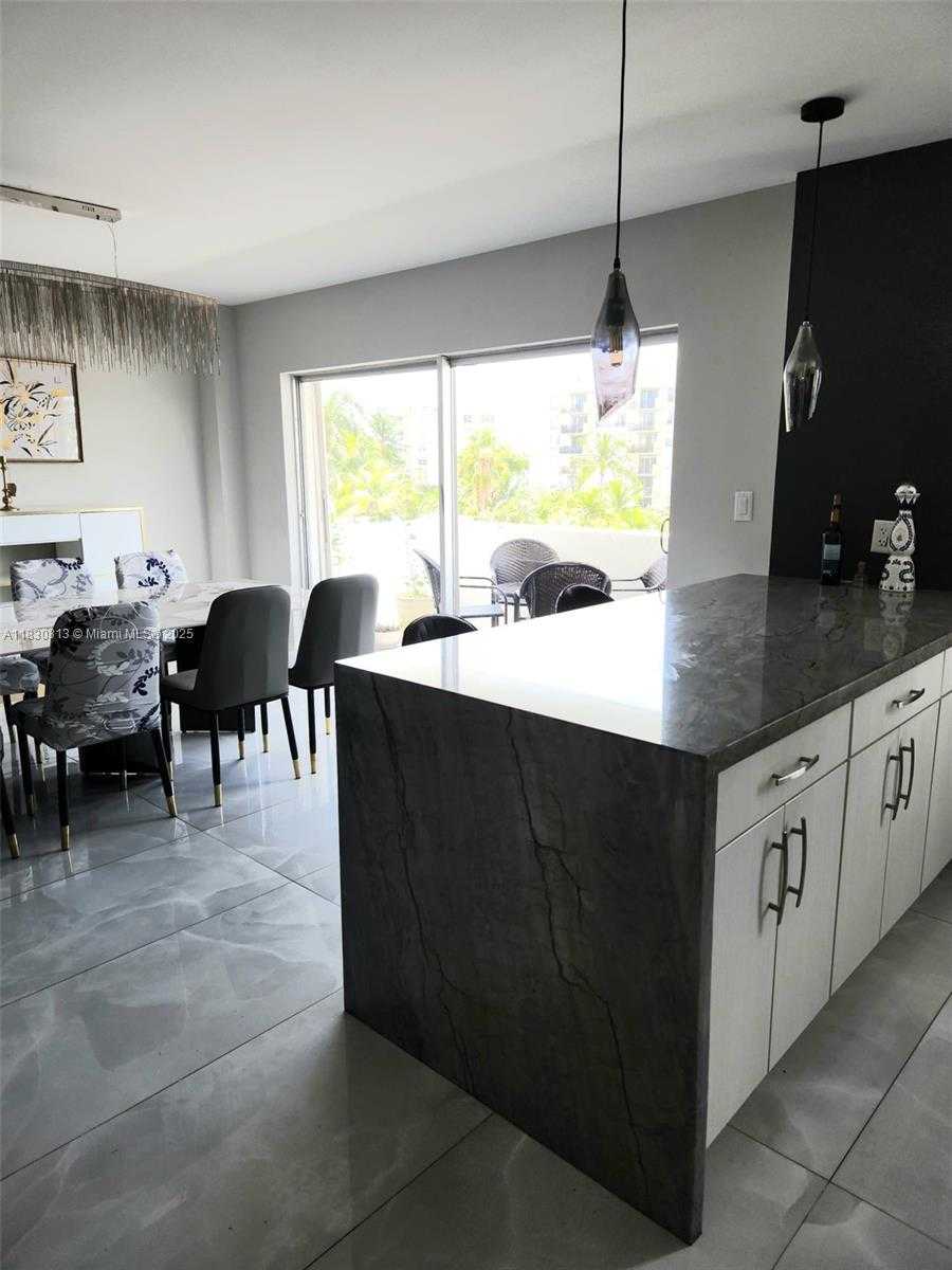 Small Image of 1075 92ND ST #405, Bay Harbor Islands Number 4