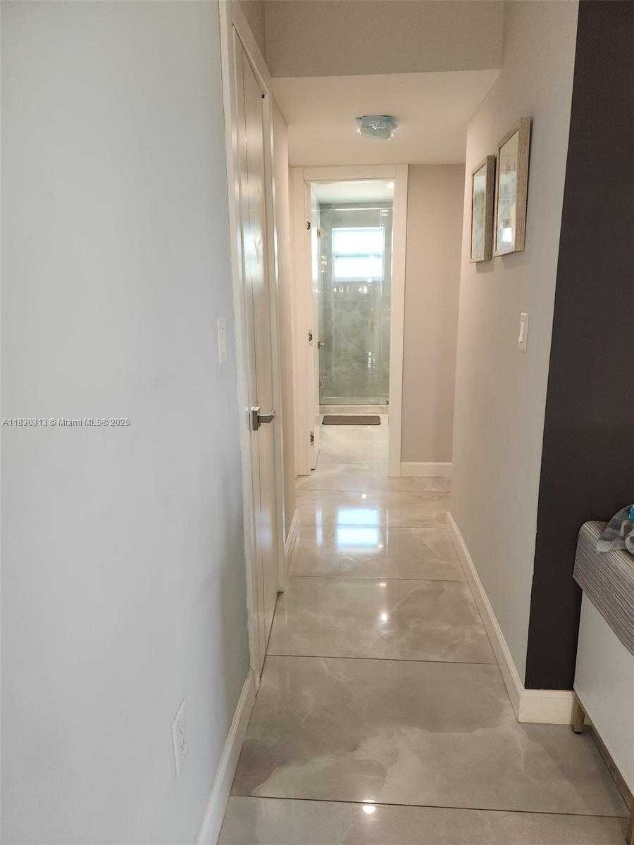 Small Image of 1075 92ND ST #405, Bay Harbor Islands Number 7
