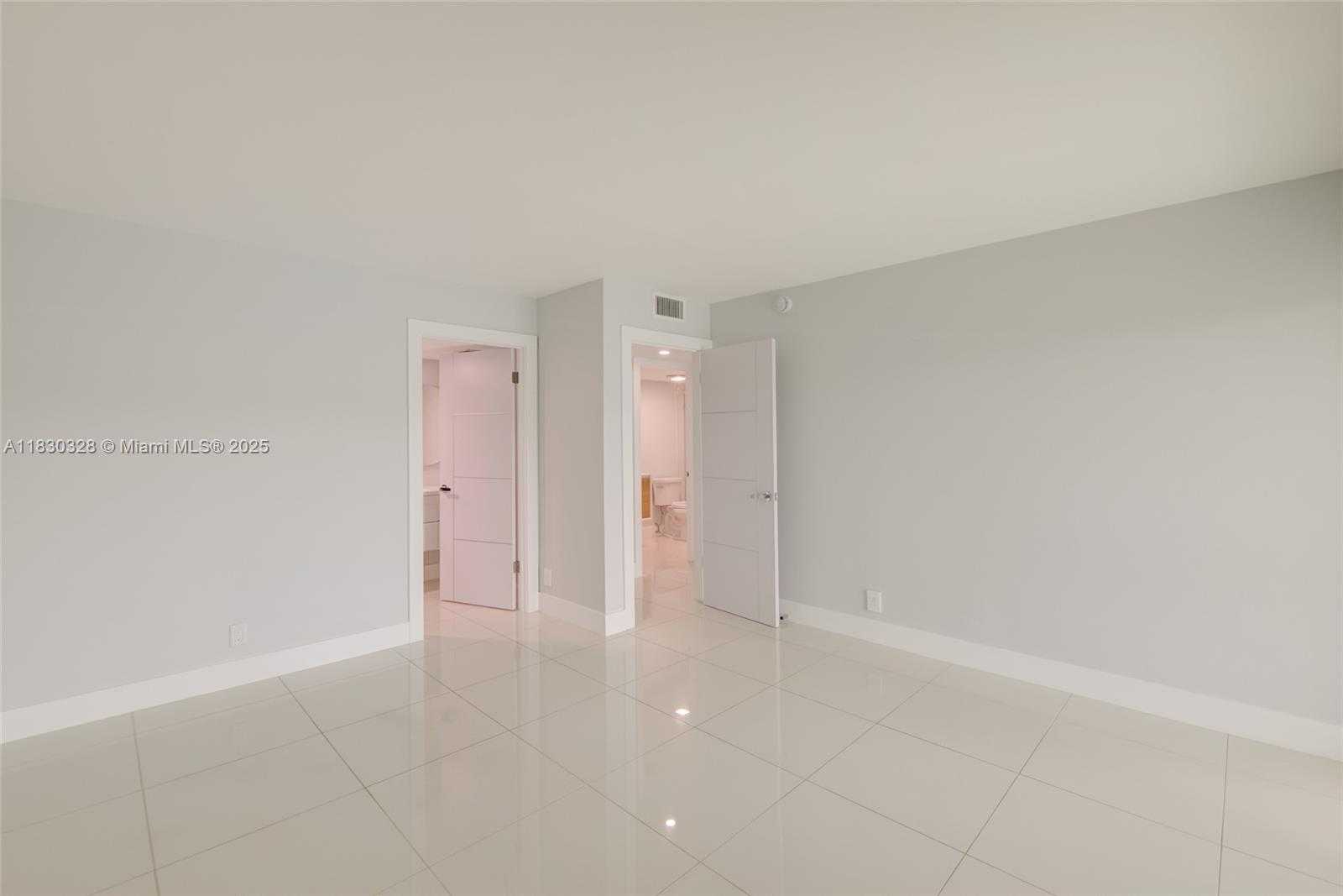 Small Image of 1902 BERMUDA CIR #J4, Coconut Creek Number 17