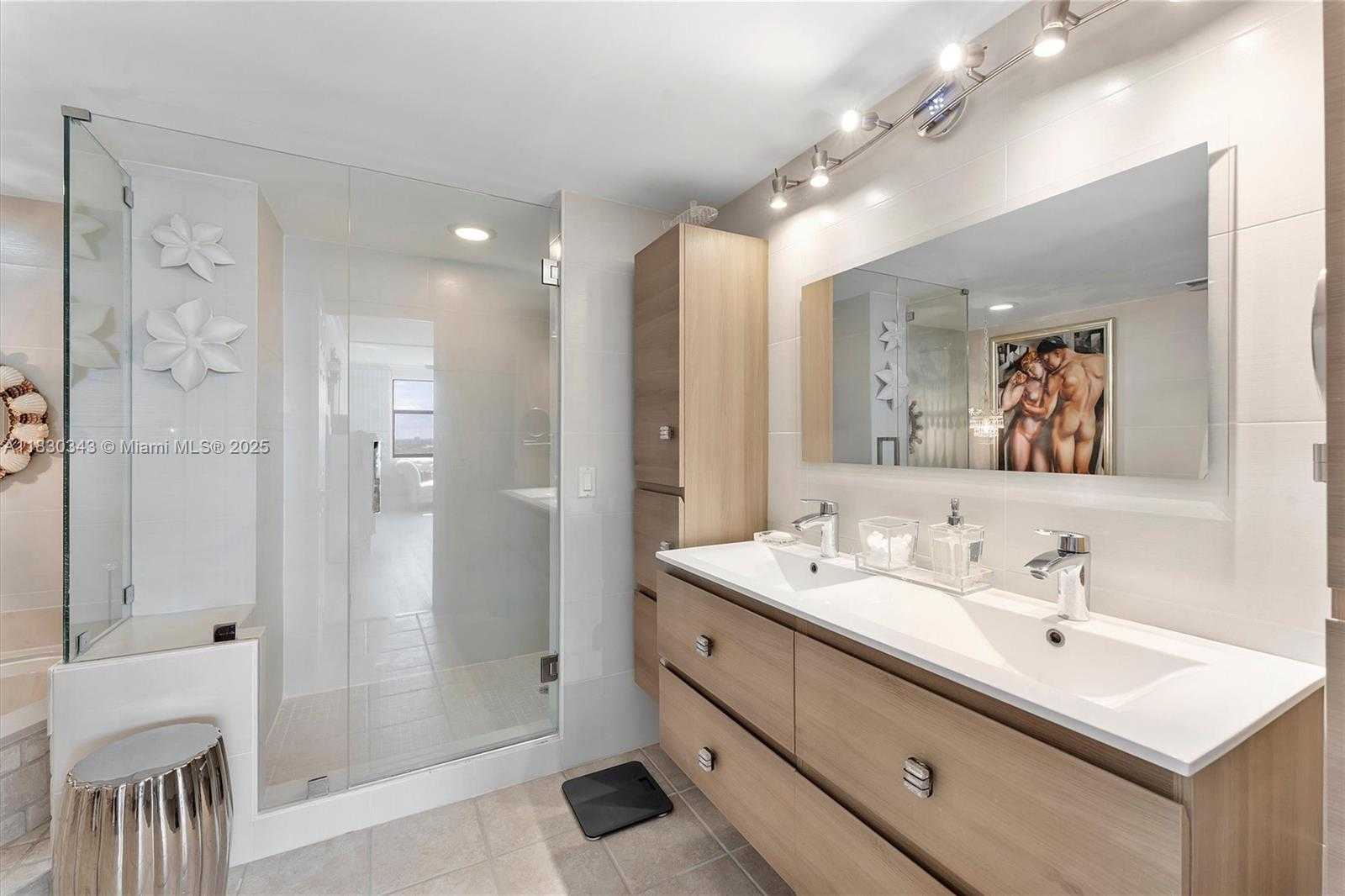 Small Image of 2003 NORTH OCEAN BLVD #1203, Boca Raton Number 19