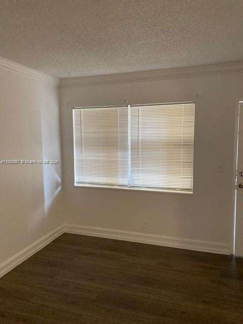 Small Image of 2008 JACKSON ST #D2, Hollywood Number 12