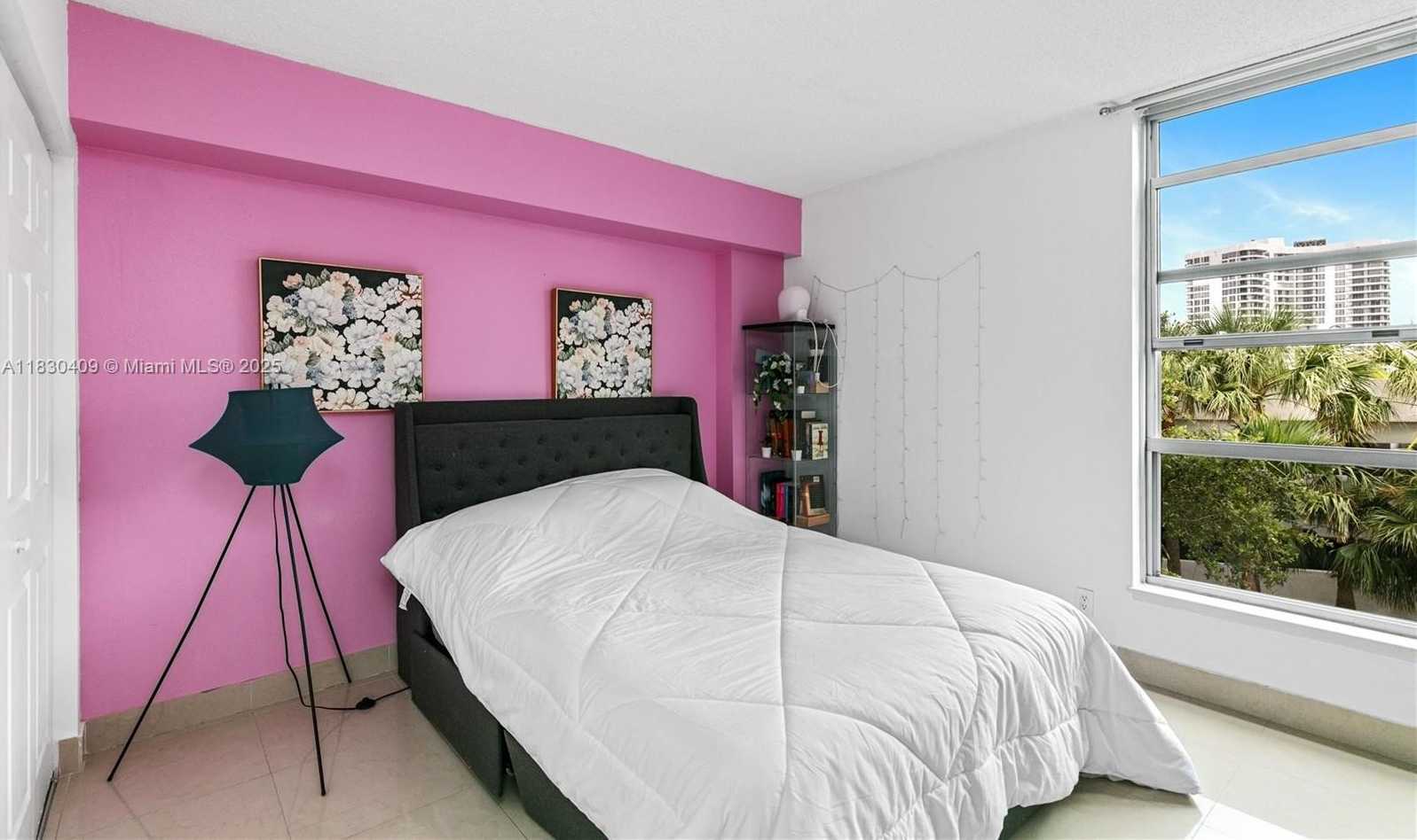 Small Image of 3600 MYSTIC POINTE DR #407, Aventura Number 8