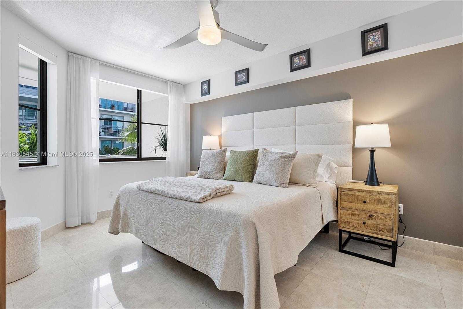 Small Image of 110 WASHINGTON AVE #1608, Miami Beach Number 11