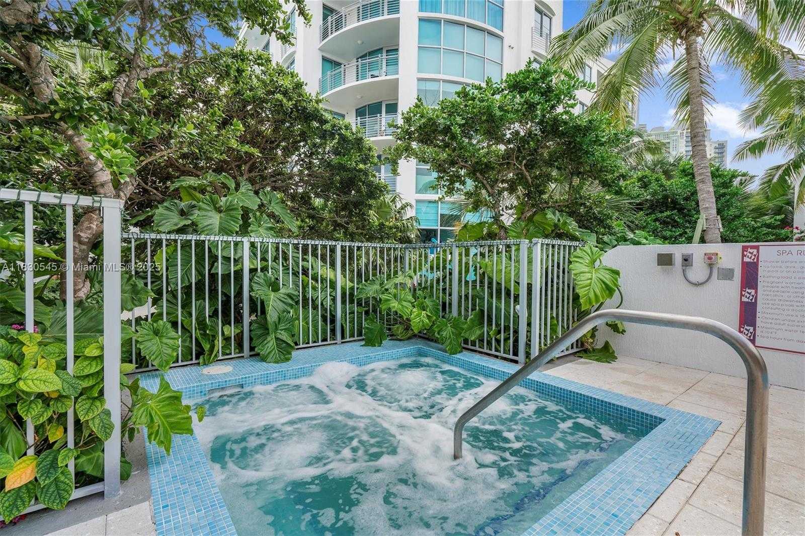 Small Image of 110 WASHINGTON AVE #1608, Miami Beach Number 24