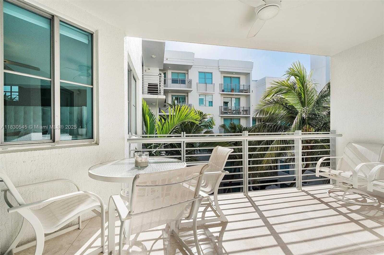 Small Image of 110 WASHINGTON AVE #1608, Miami Beach Number 7