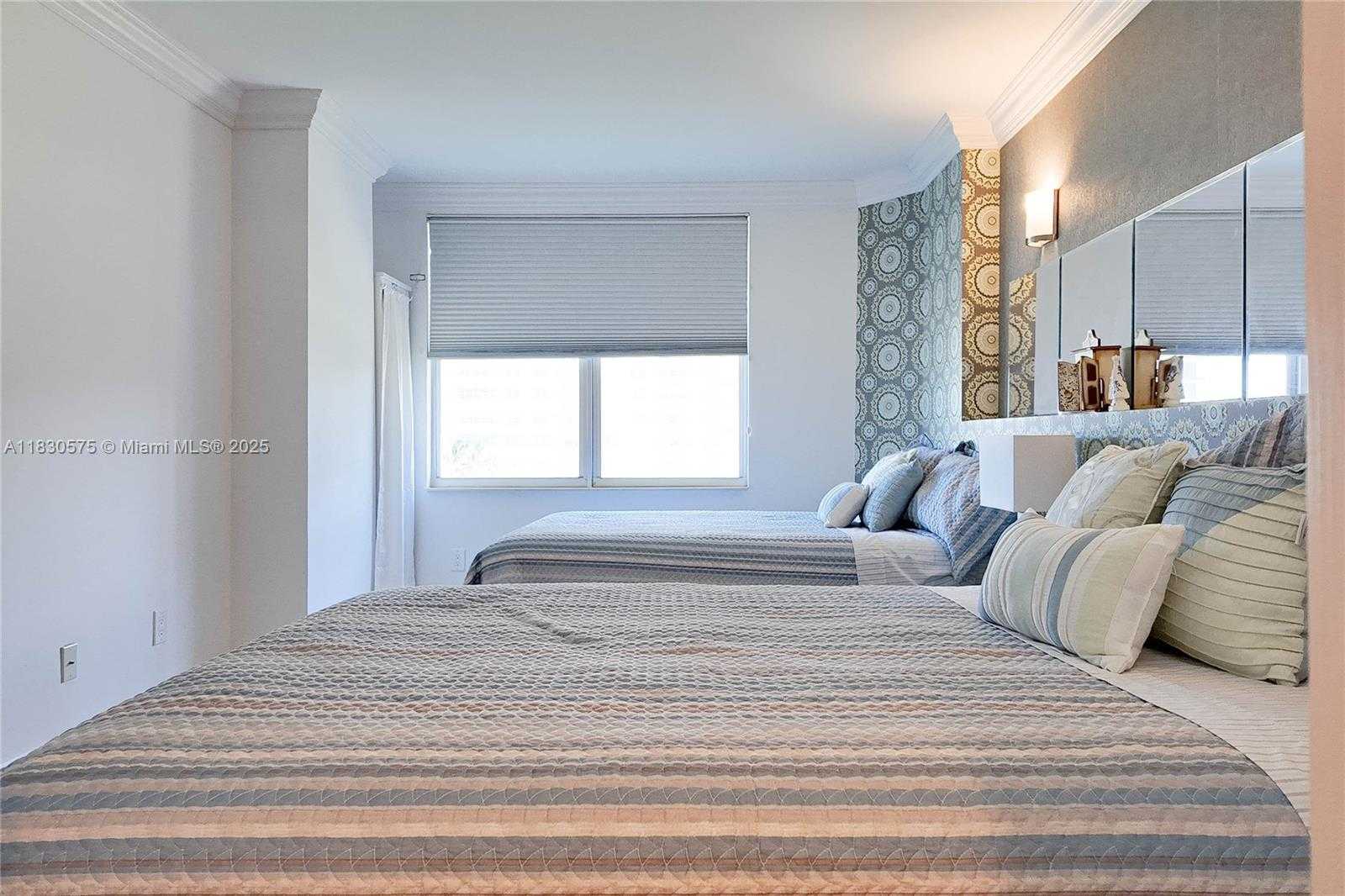 Small Image of 1950 SOUTH OCEAN DR #4E, Hallandale Beach Number 16