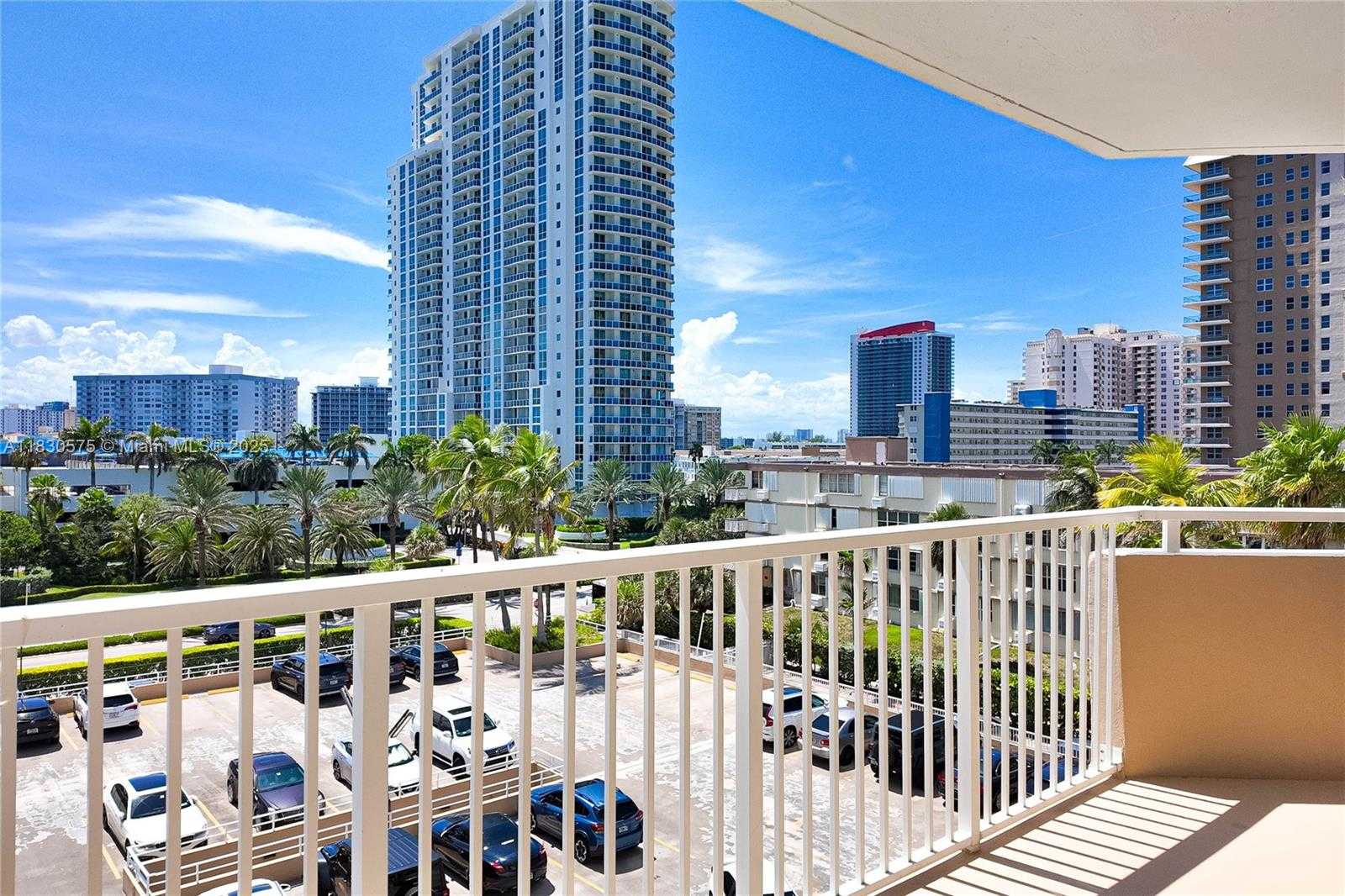 Small Image of 1950 SOUTH OCEAN DR #4E, Hallandale Beach Number 30