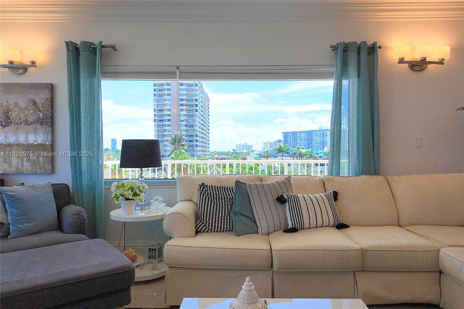 Small Image of 1950 SOUTH OCEAN DR #4E, Hallandale Beach Number 4