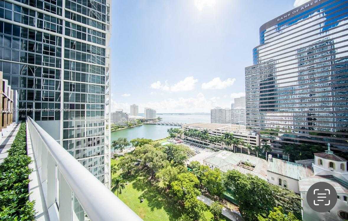 Small Image of 495 BRICKELL AVE #4004, Miami Number 16