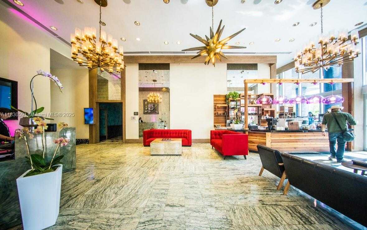 Small Image of 495 BRICKELL AVE #4004, Miami Number 18