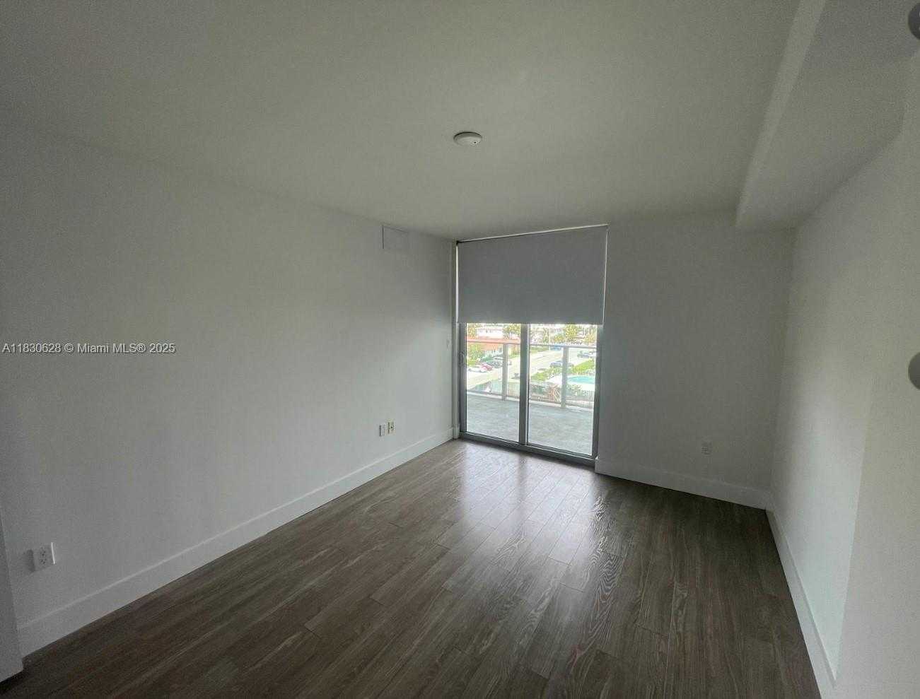 Small Image of 1025 92ND ST #602, Bay Harbor Islands Number 11
