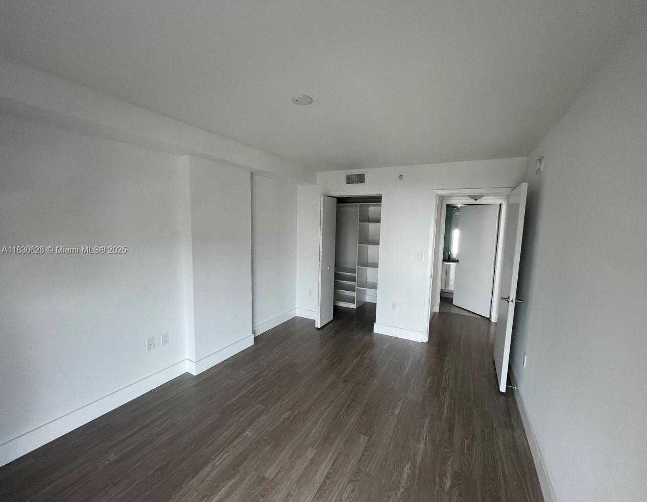 Small Image of 1025 92ND ST #602, Bay Harbor Islands Number 13