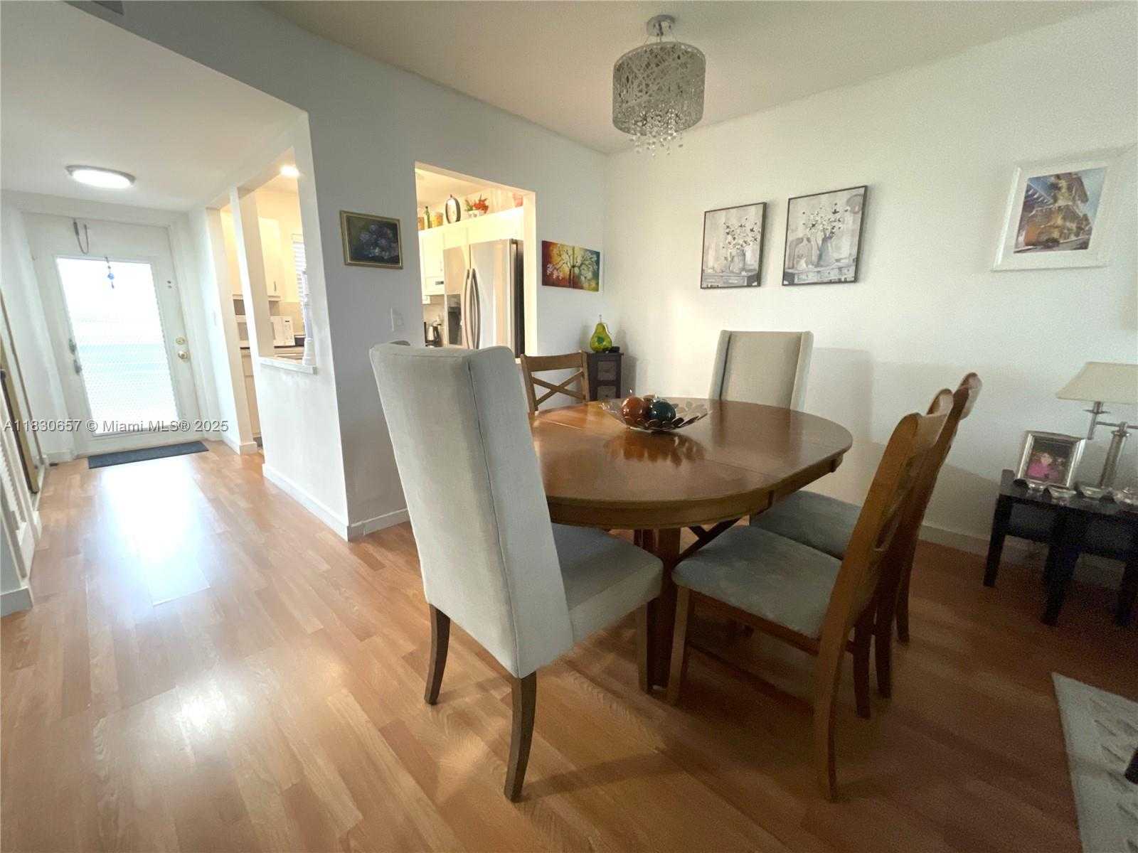 Small Image of 8951 SUNRISE LAKES BLVD #310, Sunrise Number 10