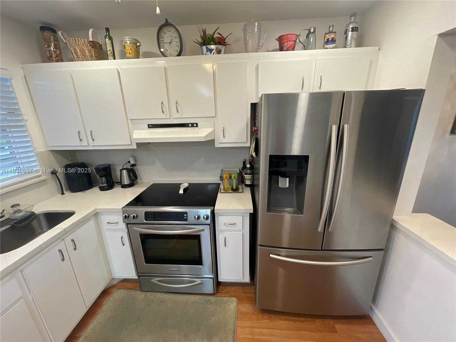 Small Image of 8951 SUNRISE LAKES BLVD #310, Sunrise Number 11