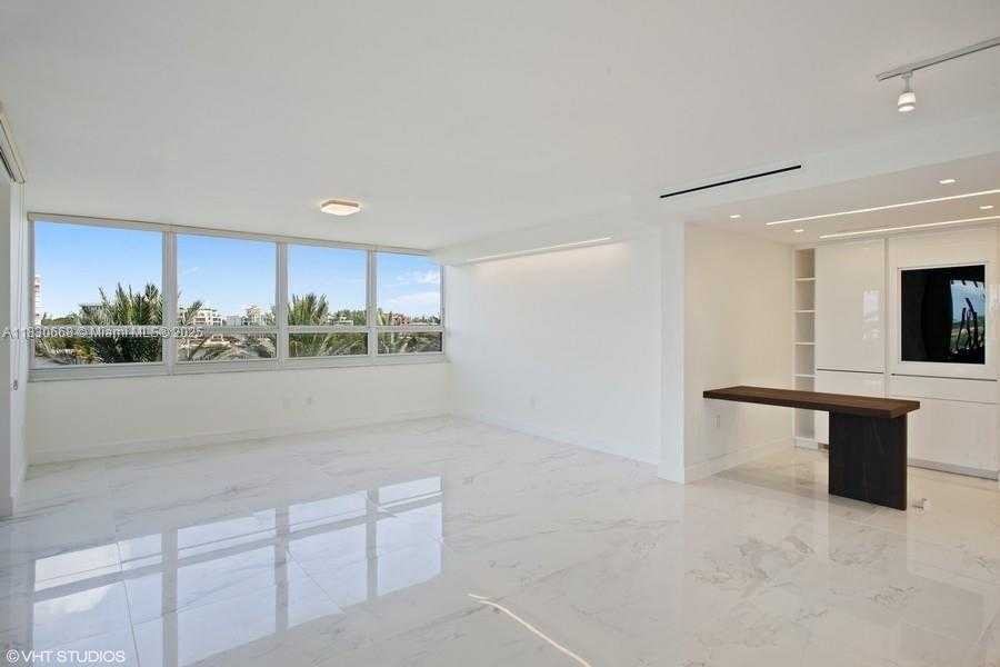 Small Image of 2 GROVE ISLE DR #B410, Miami Number 10