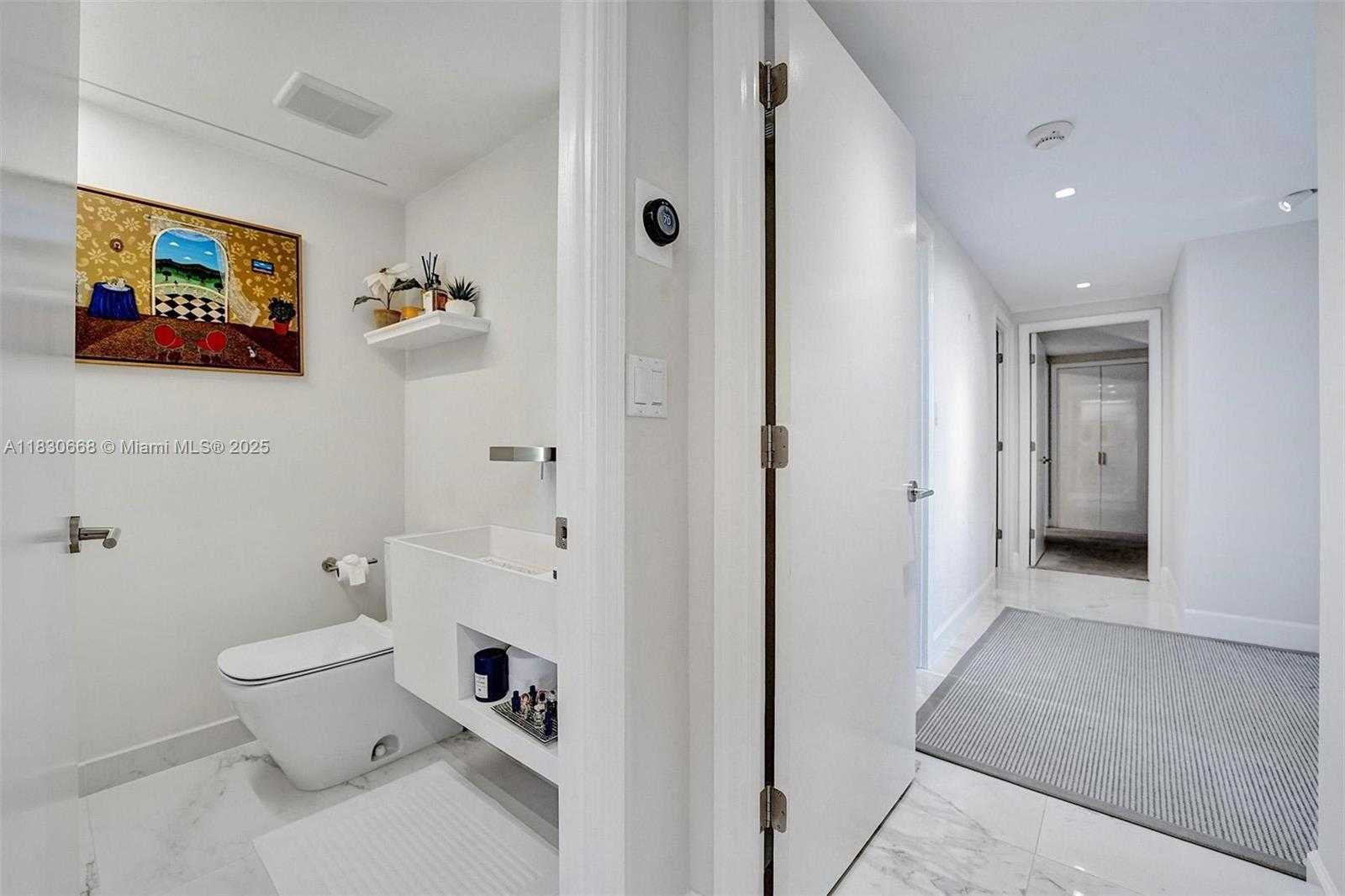 Small Image of 2 GROVE ISLE DR #B410, Miami Number 22