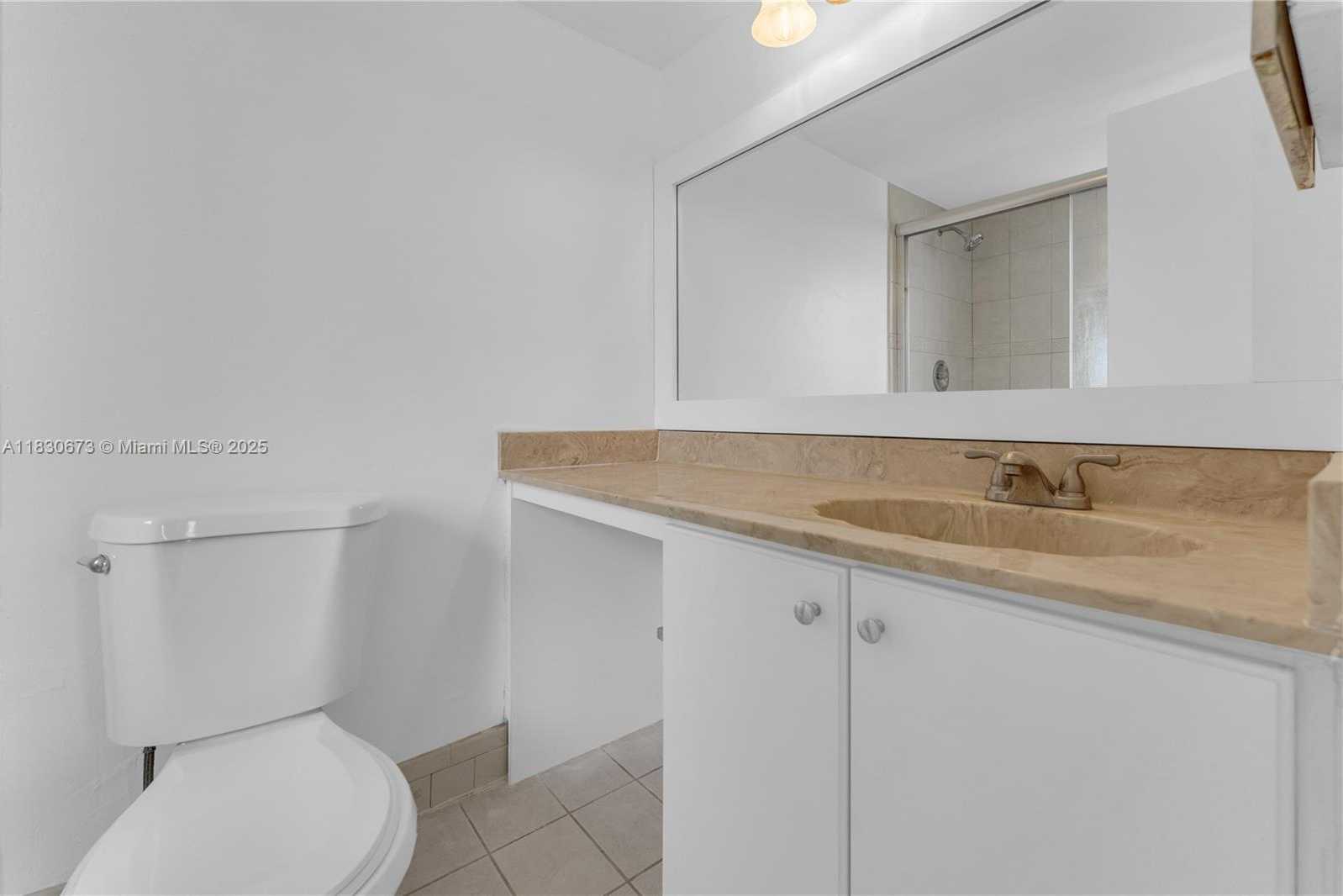 Small Image of 8560 NORTH SHERMAN CIR #208, Miramar Number 16