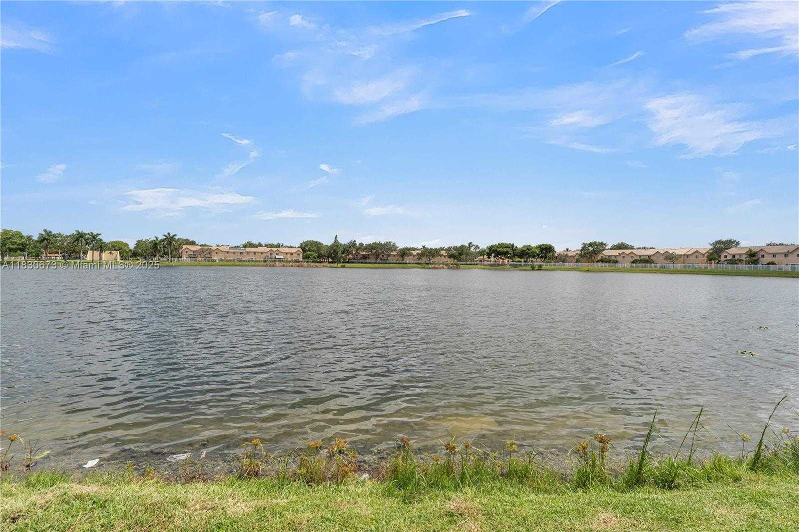 Small Image of 8560 NORTH SHERMAN CIR #208, Miramar Number 18