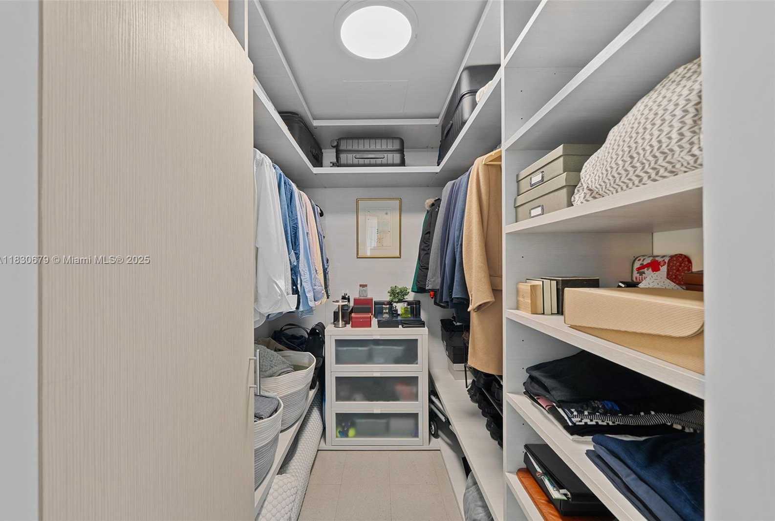 Small Image of 68 SOUTH EAST 6TH ST #2512, Miami Number 10