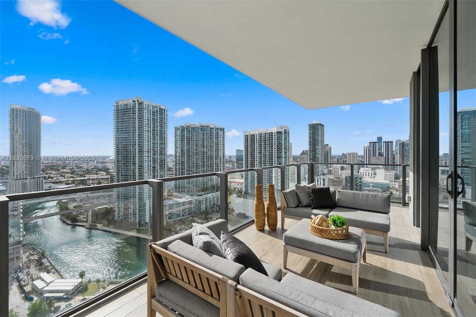 Small Image of 68 SOUTH EAST 6TH ST #2512, Miami Number 2