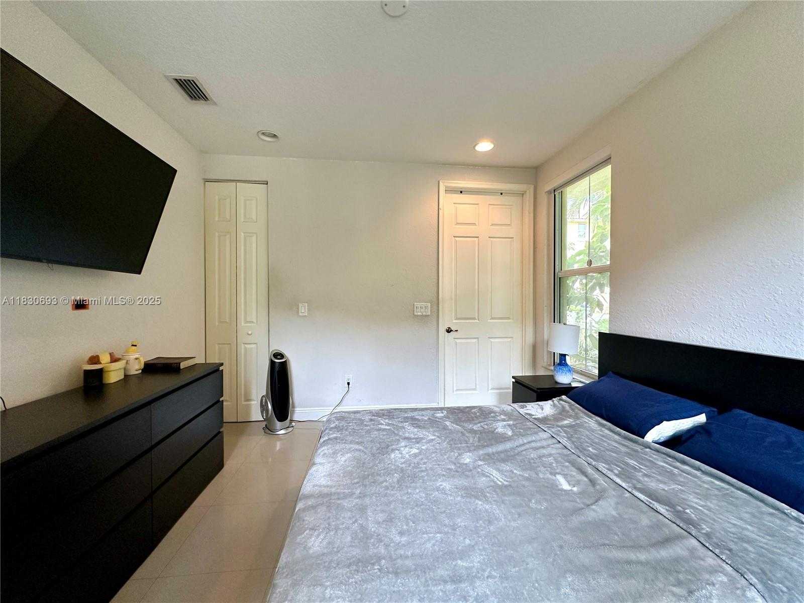 Small Image of 3916 PASSION FLOWER RD, Coconut Creek Number 22