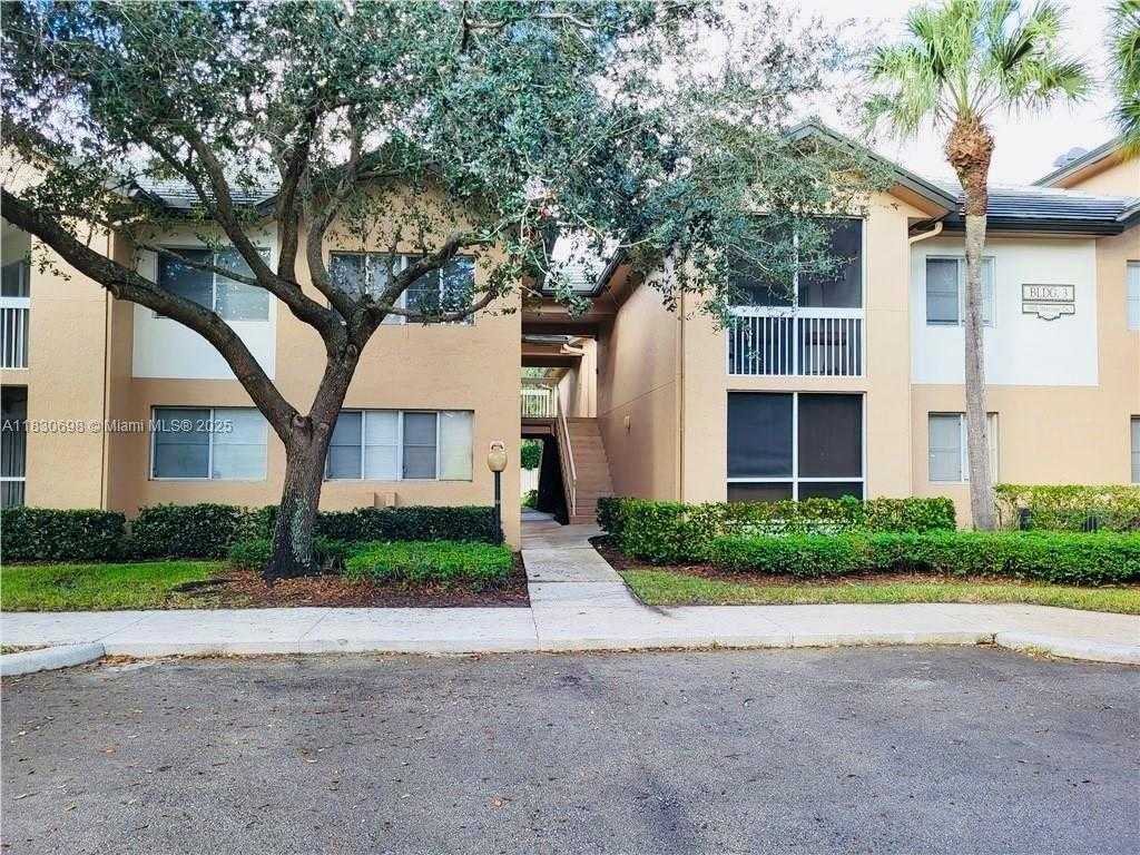 Small Image of 9701 WESTVIEW DR #1437, Coral Springs Number 16