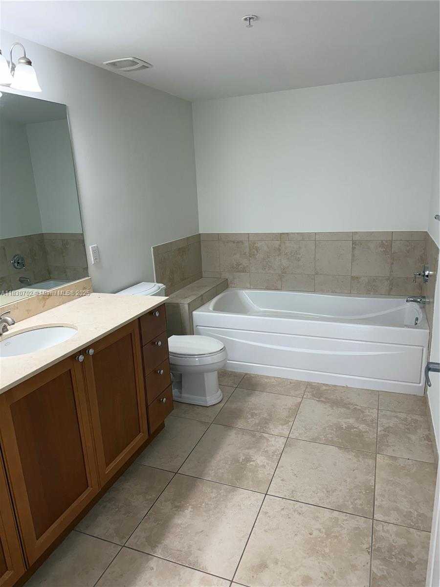 Small Image of 55 MERRICK WAY #711, Coral Gables Number 11