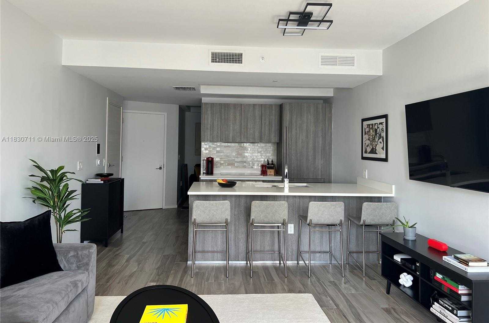 Small Image of 801 SOUTH MIAMI AVE #1603, Miami Number 6