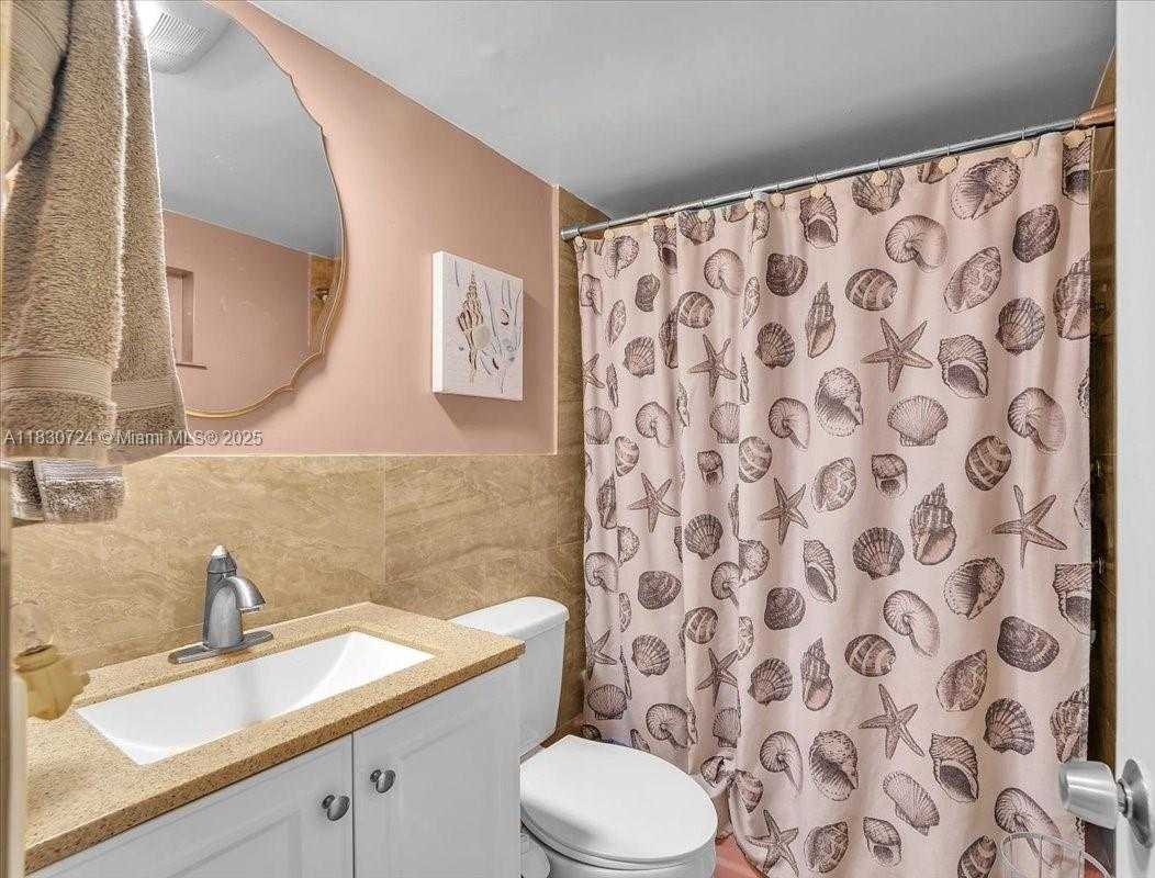 Small Image of 1936 SOUTH OCEAN DR #6D, Hallandale Beach Number 12