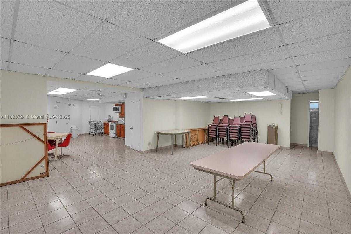 Small Image of 1936 SOUTH OCEAN DR #6D, Hallandale Beach Number 20