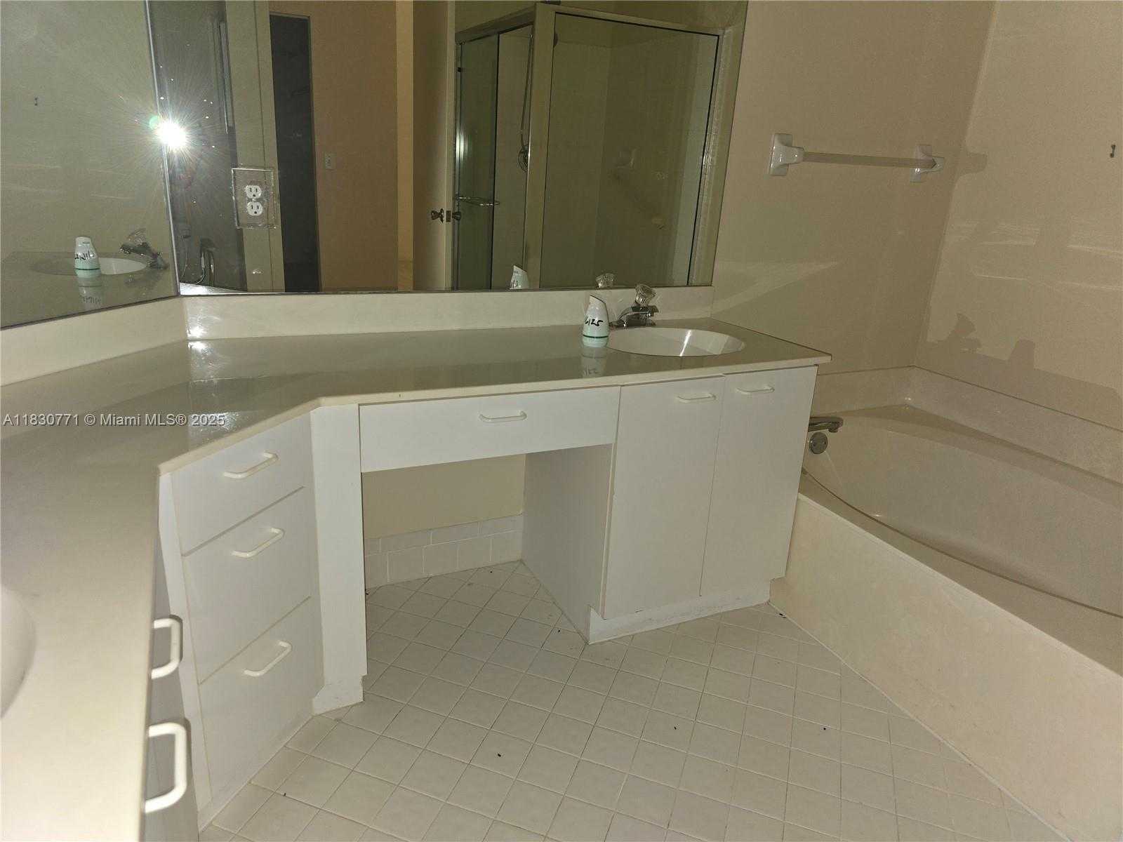 Small Image of 5139 EUROPA DR #P, Boynton Beach Number 11