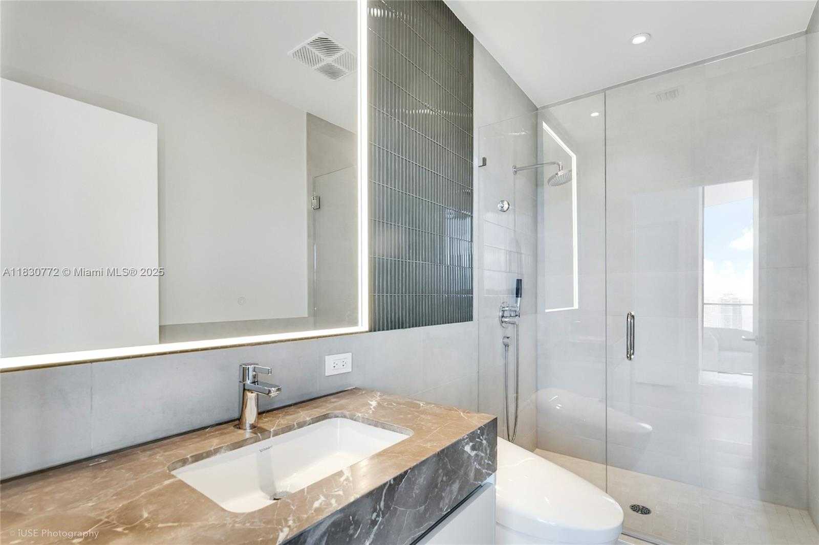 Small Image of 500 ALTON RD #4401, Miami Beach Number 16