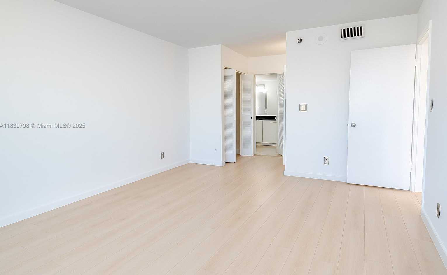 Small Image of 3300 NORTH EAST 192ND ST #1908, Aventura Number 25