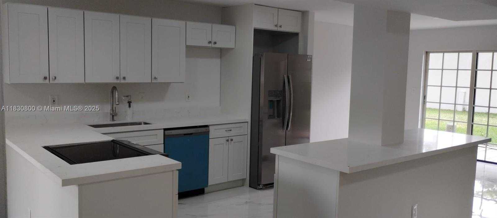 Small Image of 9719 NORTH NEW RIVER CANAL RD #308, Plantation Number 6