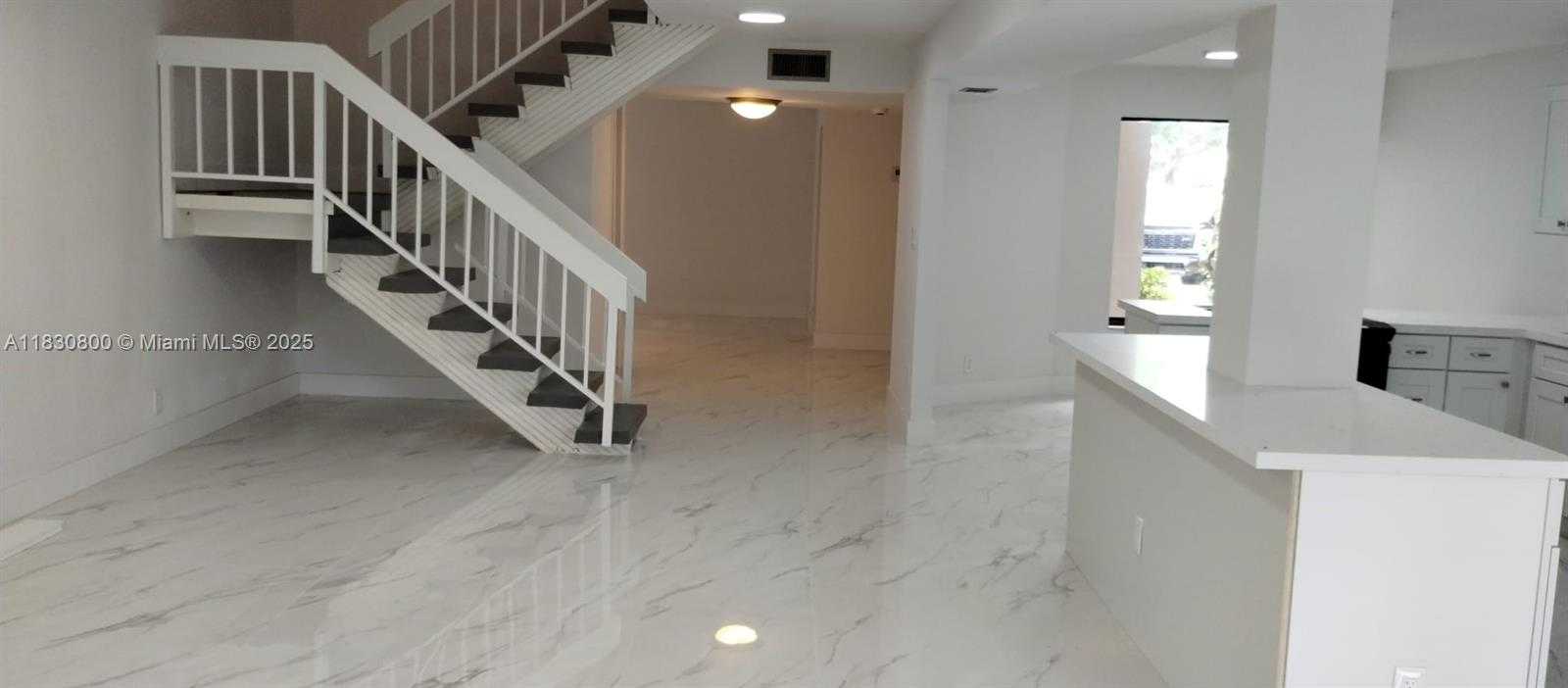 Small Image of 9719 NORTH NEW RIVER CANAL RD #308, Plantation Number 7