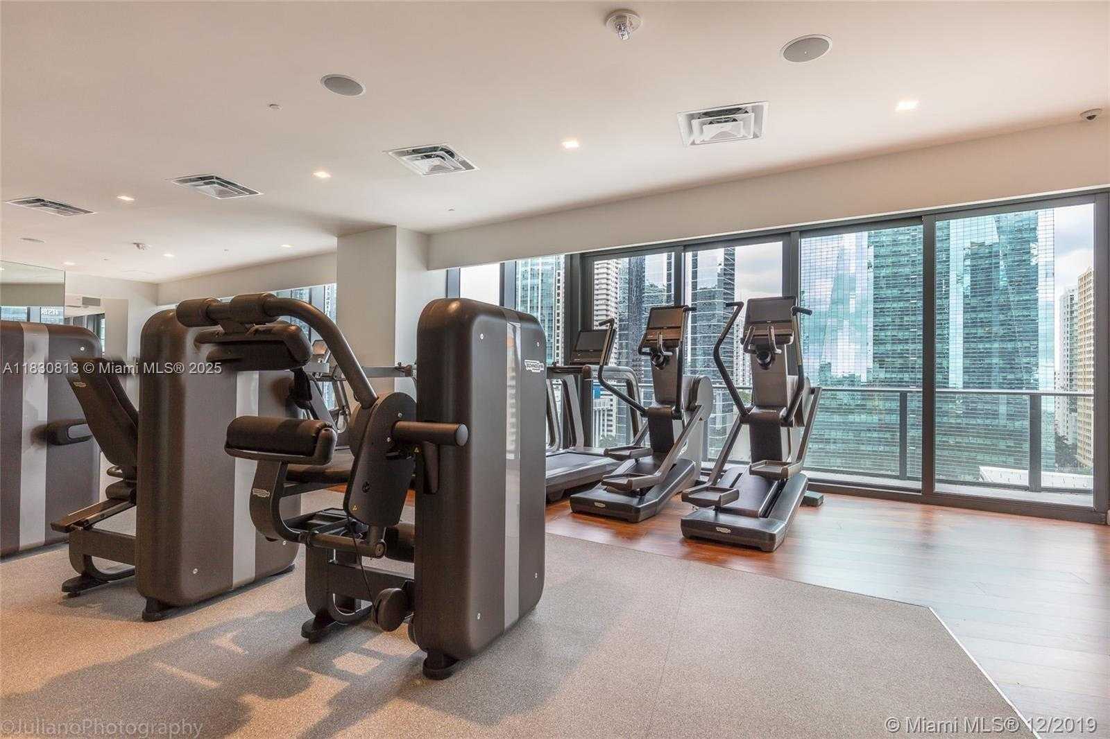 Small Image of 1300 SOUTH MIAMI AVE #2208, Miami Number 17