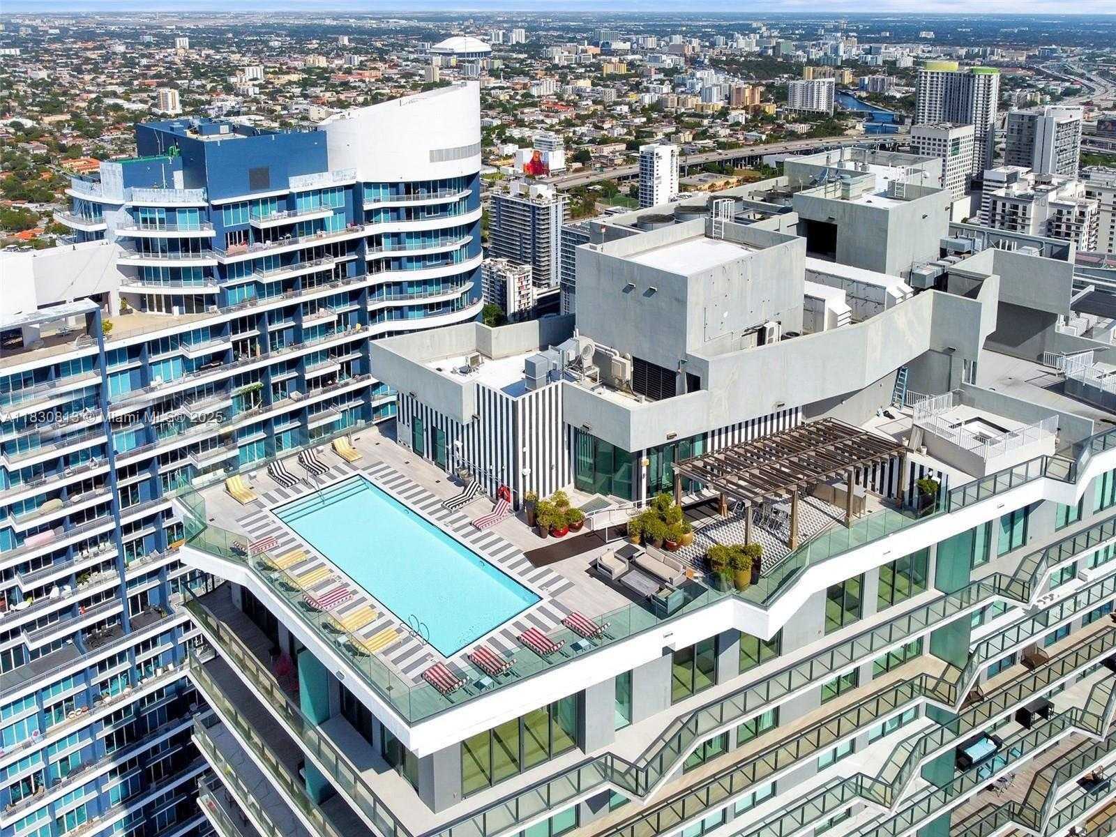 Small Image of 1300 SOUTH MIAMI AVE #2208, Miami Number 22