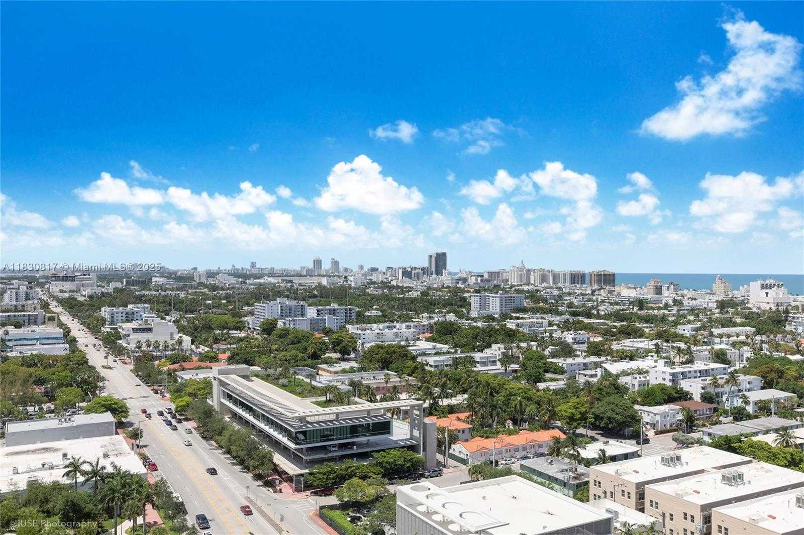 Small Image of 500 ALTON RD #1906, Miami Beach Number 15