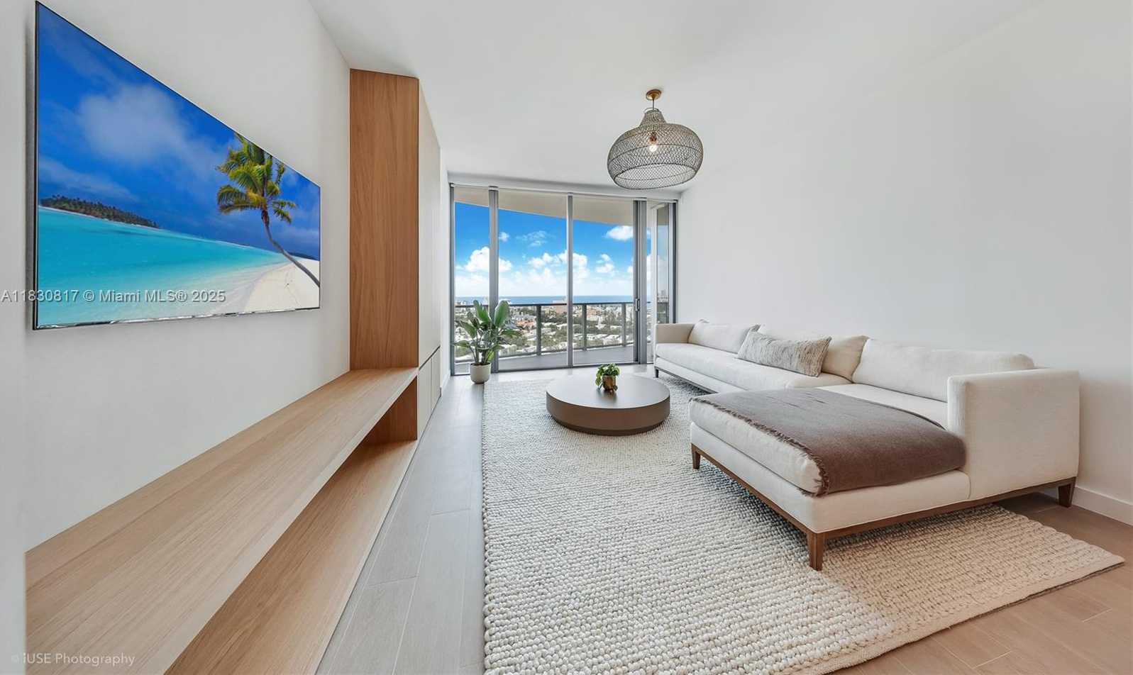 Small Image of 500 ALTON RD #1906, Miami Beach Number 5
